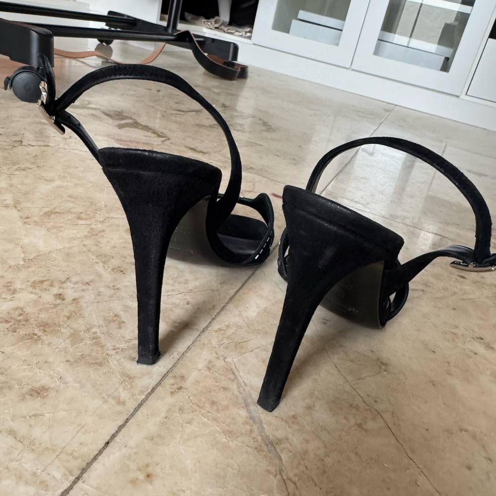 Hermes heels Elegant Black Women's Sandals - Picture 2 of 3